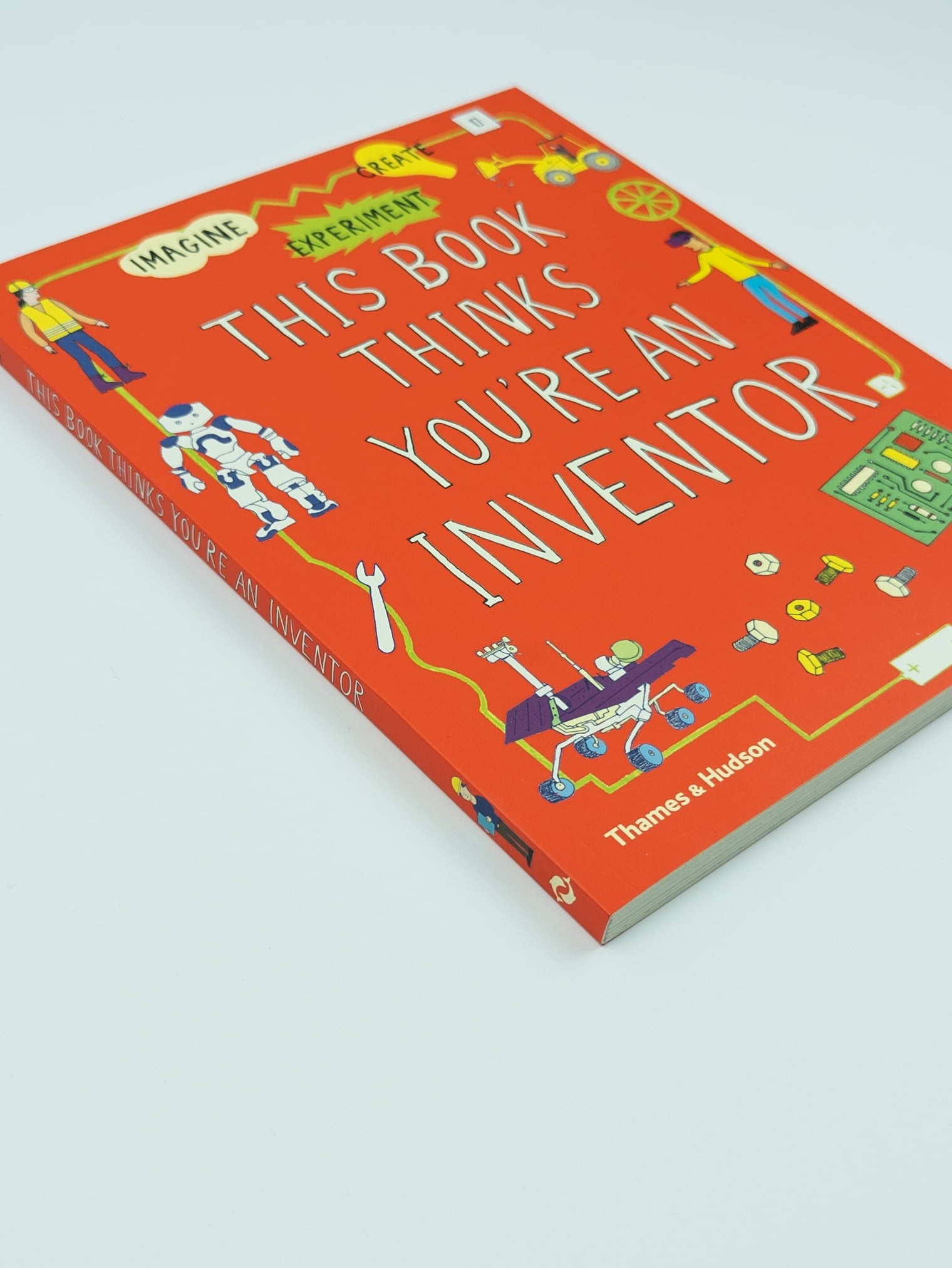 Thames & Hudson USA - Book - This Book Thinks You're an Inventor